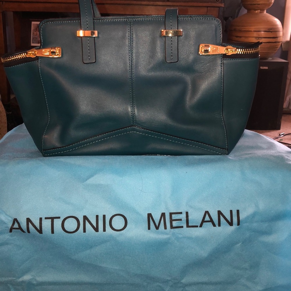 Leather purse